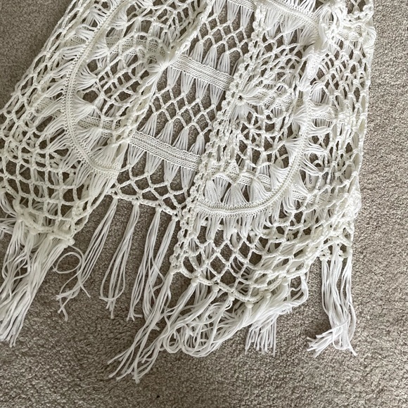 💥2/$50💥 NWT Garage Macrame Vest - Picture 3 of 6